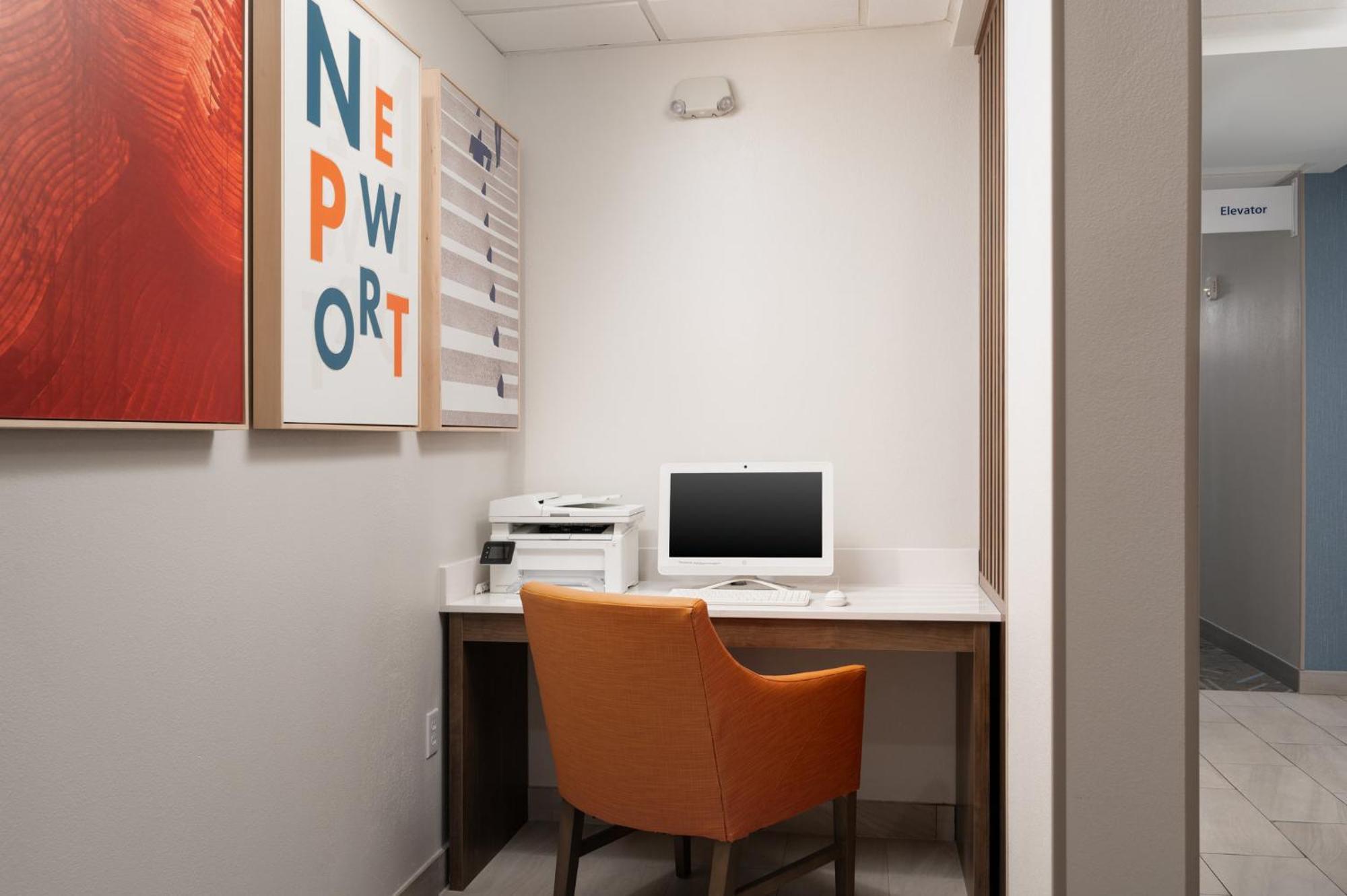 Express & South By Ihg 3*